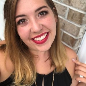 Meet your Posher, Kara